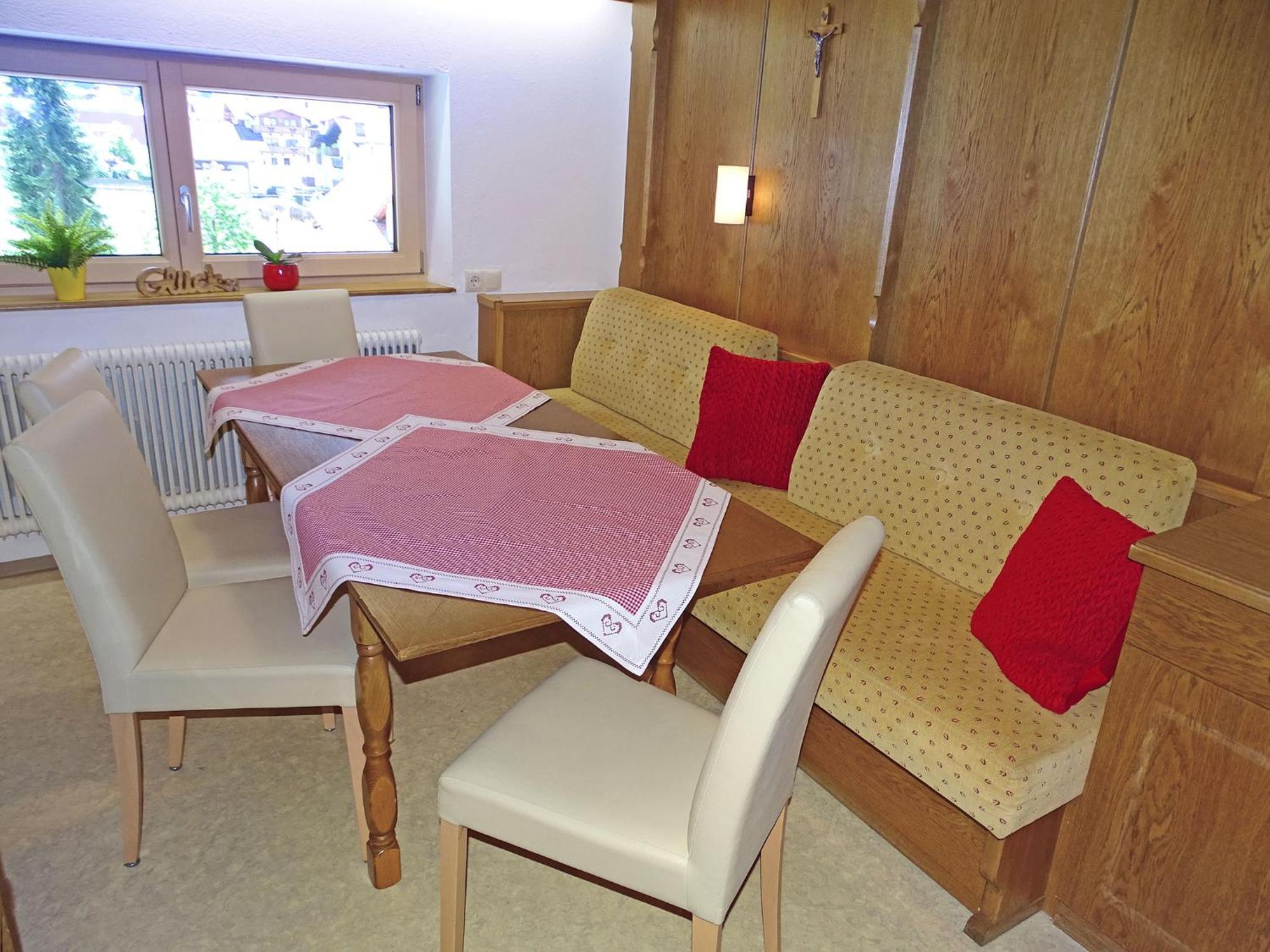 Appartementhaus Mayrhofen By Piaunddirk المظهر الخارجي الصورة